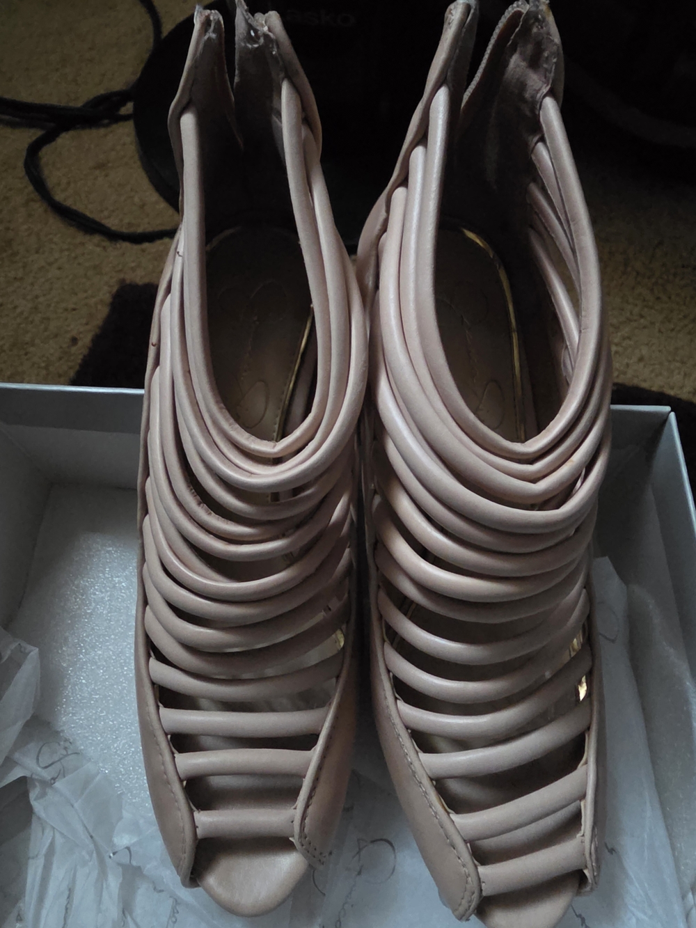 Jessica Simpson-Women's Nude Strappy Peep-Toe Heels